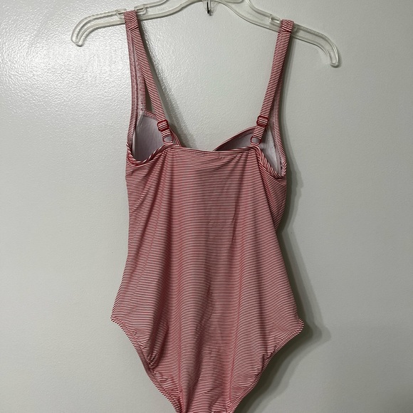 NIP TUCK RED stripe - one piece swim suit. Size 6. See 2nd photo for actual suit - Picture 3 of 12